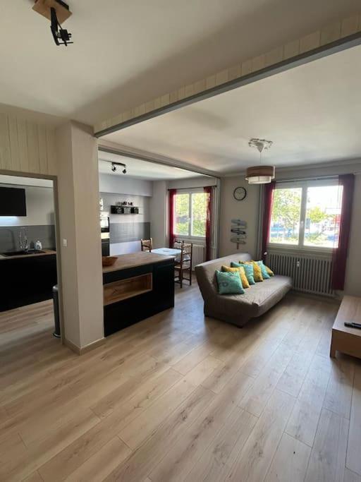 Appartement Cosy Gare St-Etienne Saint-Etienne  Exterior foto